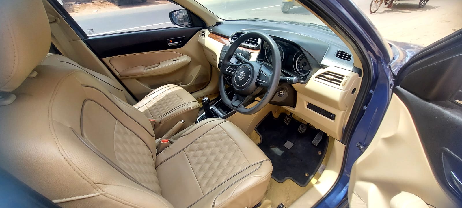 Maruti Swift Dzire VXI