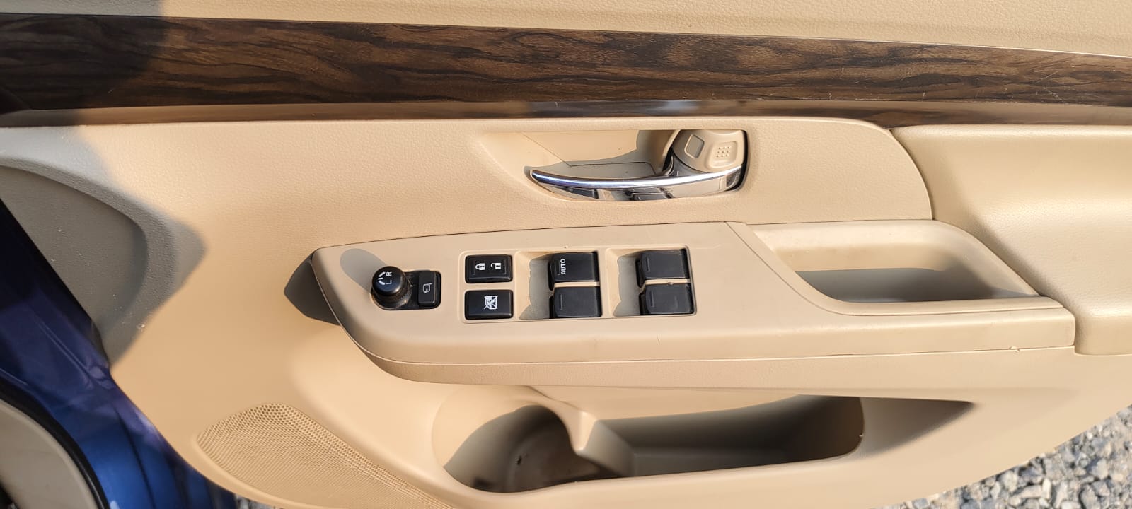 MARUTI ERTIGA SMART HYBRID ZXI+