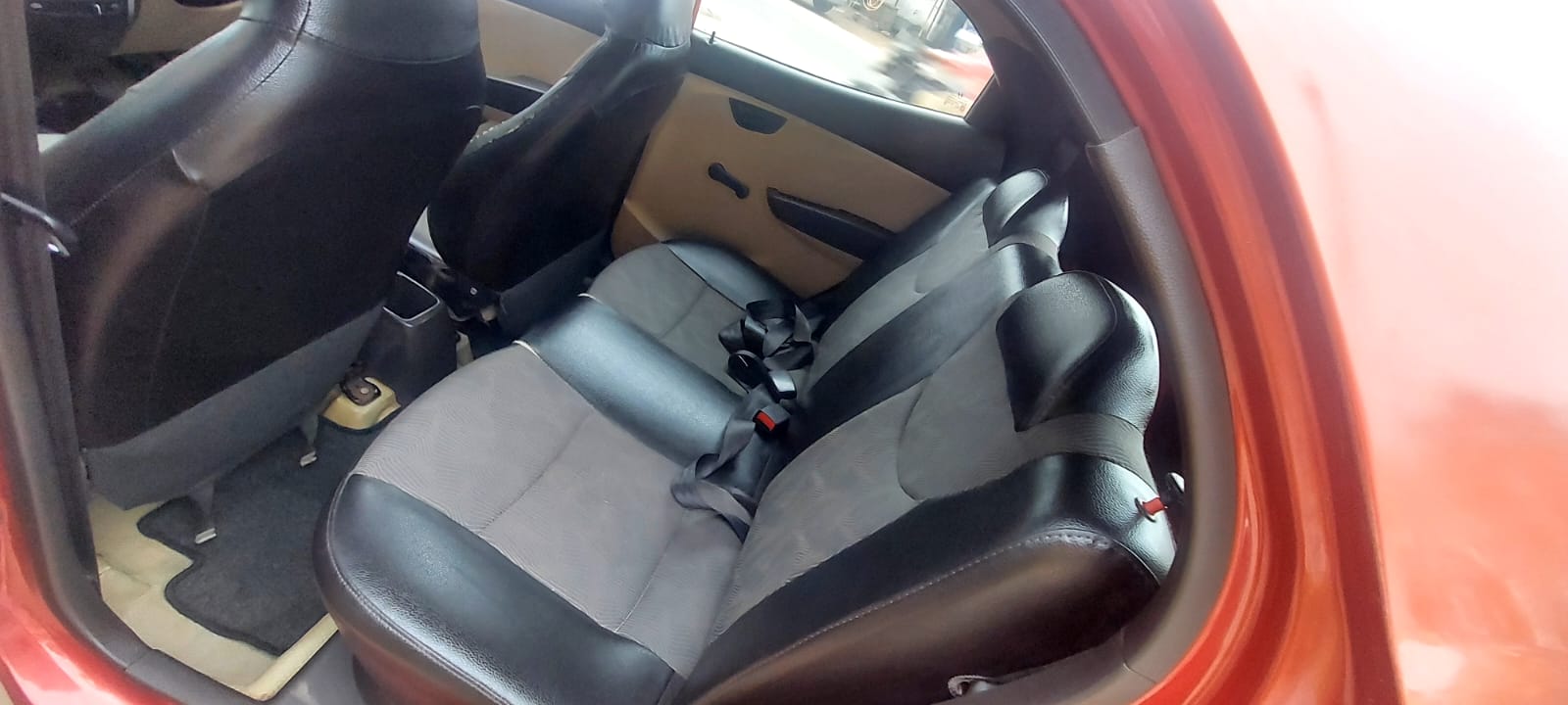 Hyundai Eon Era Plus