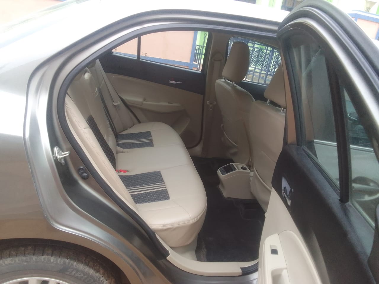 Maruti Dzire ZXI