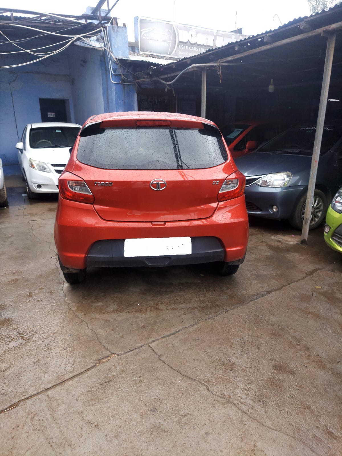 TATA Tiago 1.2 XE