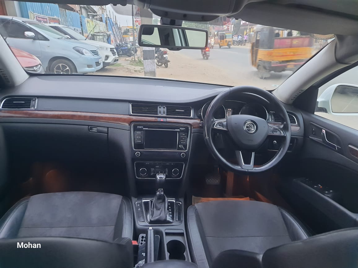 SKODA SUPERB ELEGANCE 103 kw TDI CR