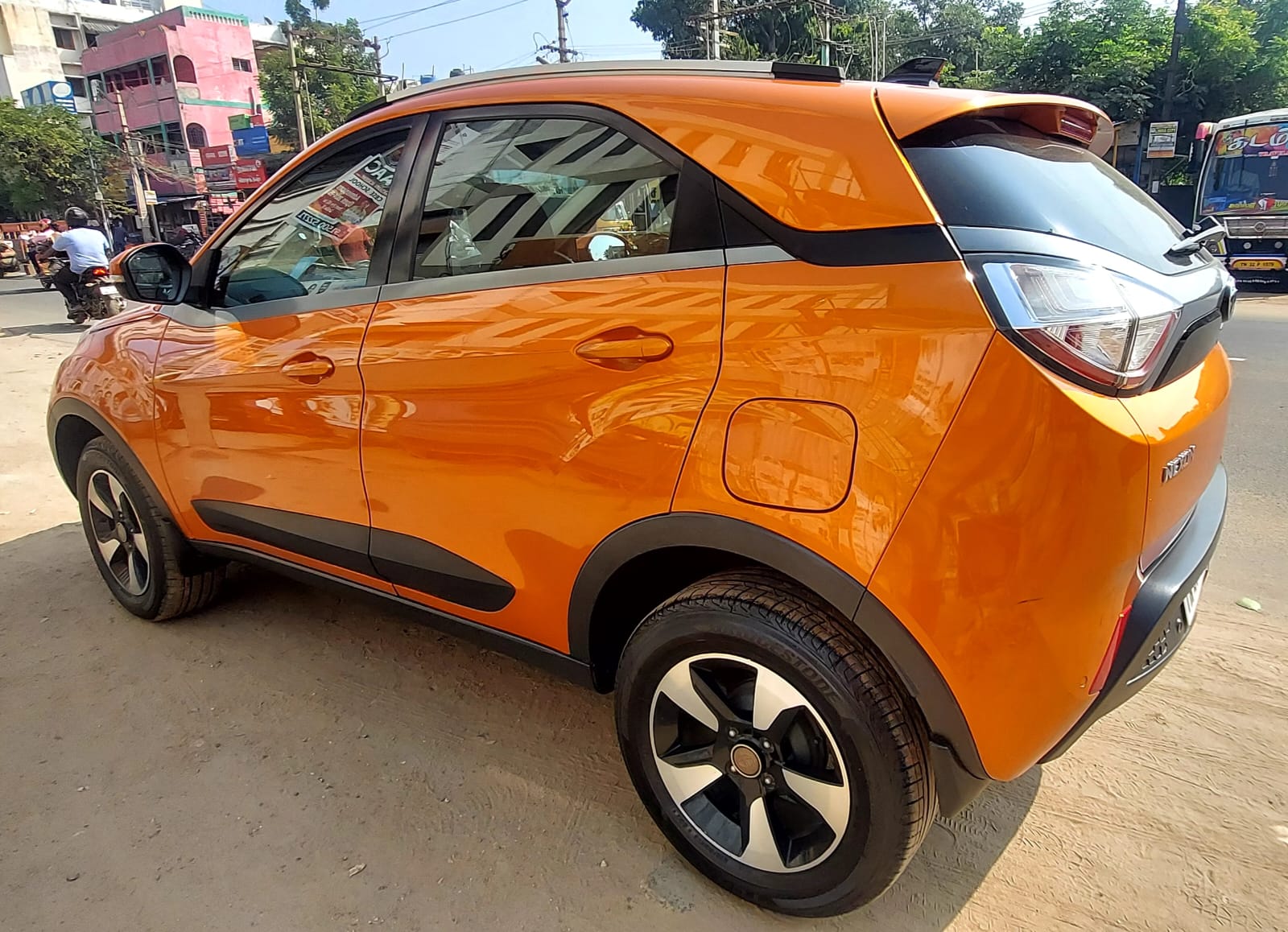 TATA NEXON XZA+ 1.5 RTQ BS4 AMT
