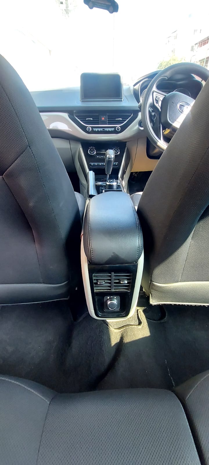 TATA NEXON XZA+ 1.5 RTQ BS4 AMT