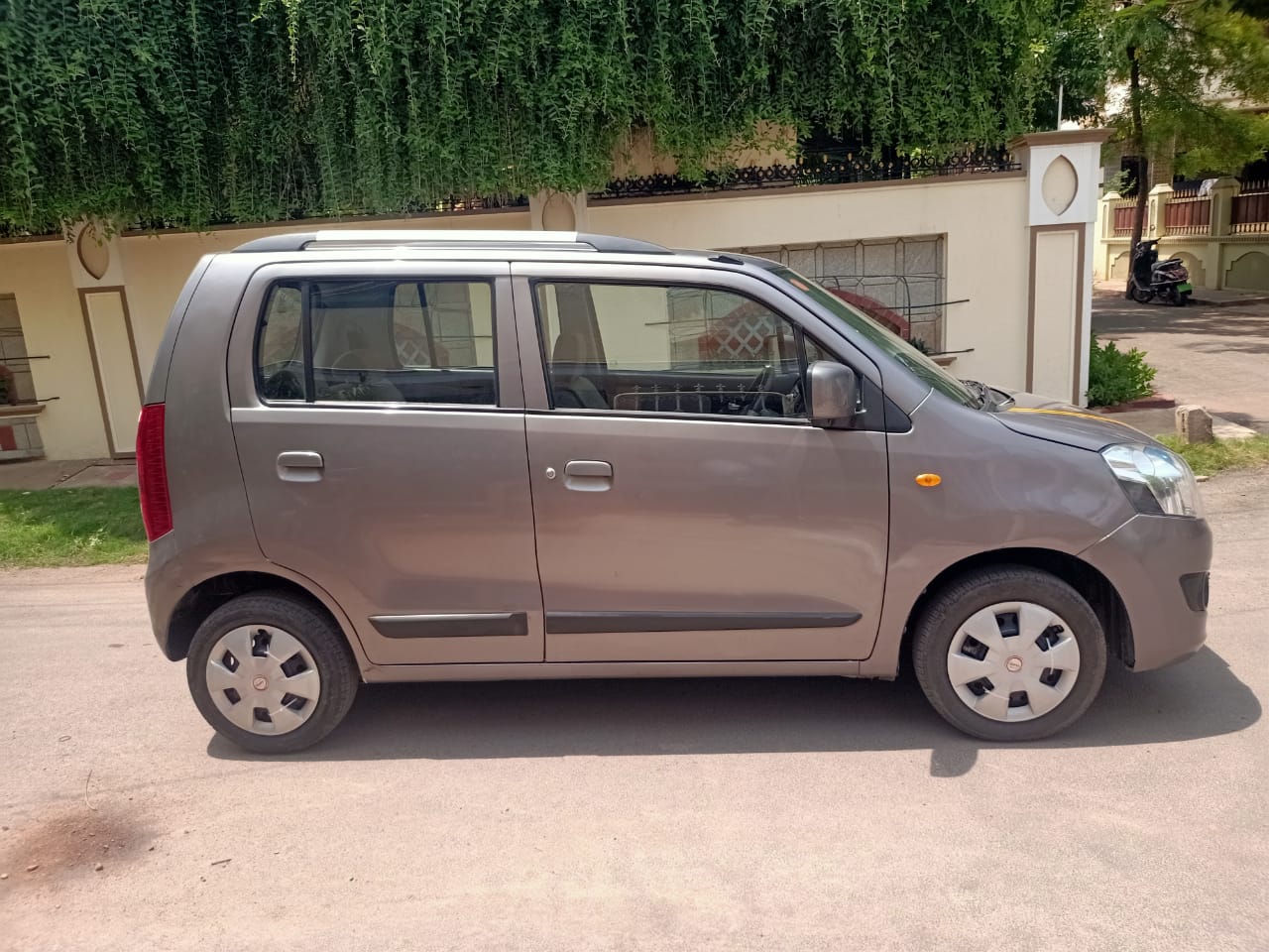 Maruti Suzuki Wagon R VXI