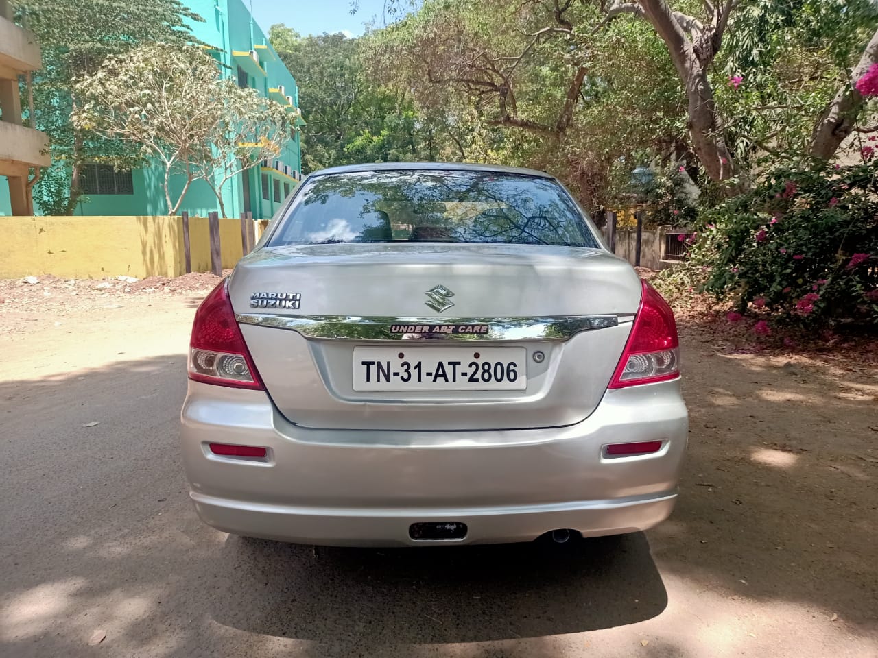 Maruti Suzuki Swift Dzire VXI