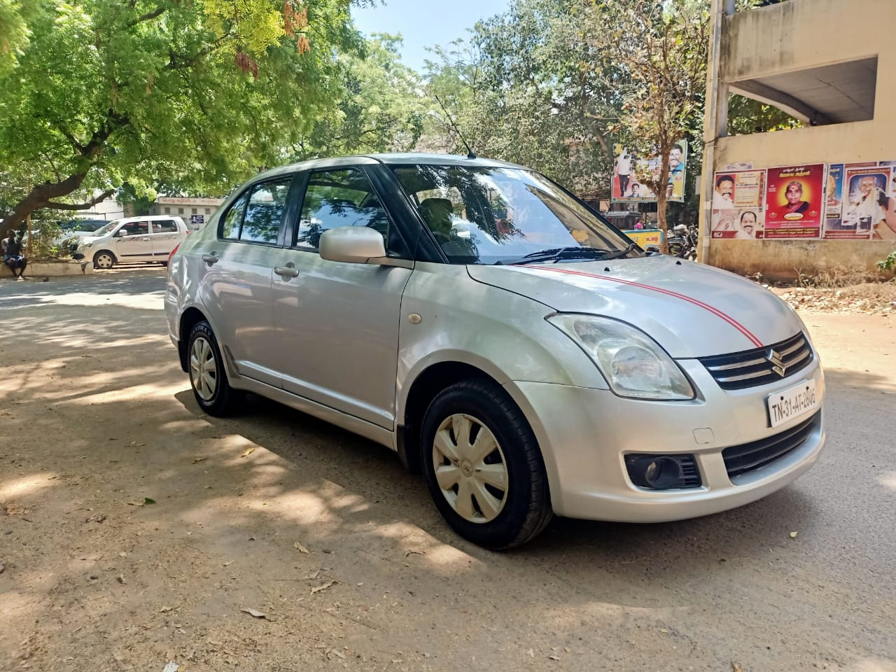 Maruti Suzuki Swift Dzire VXI