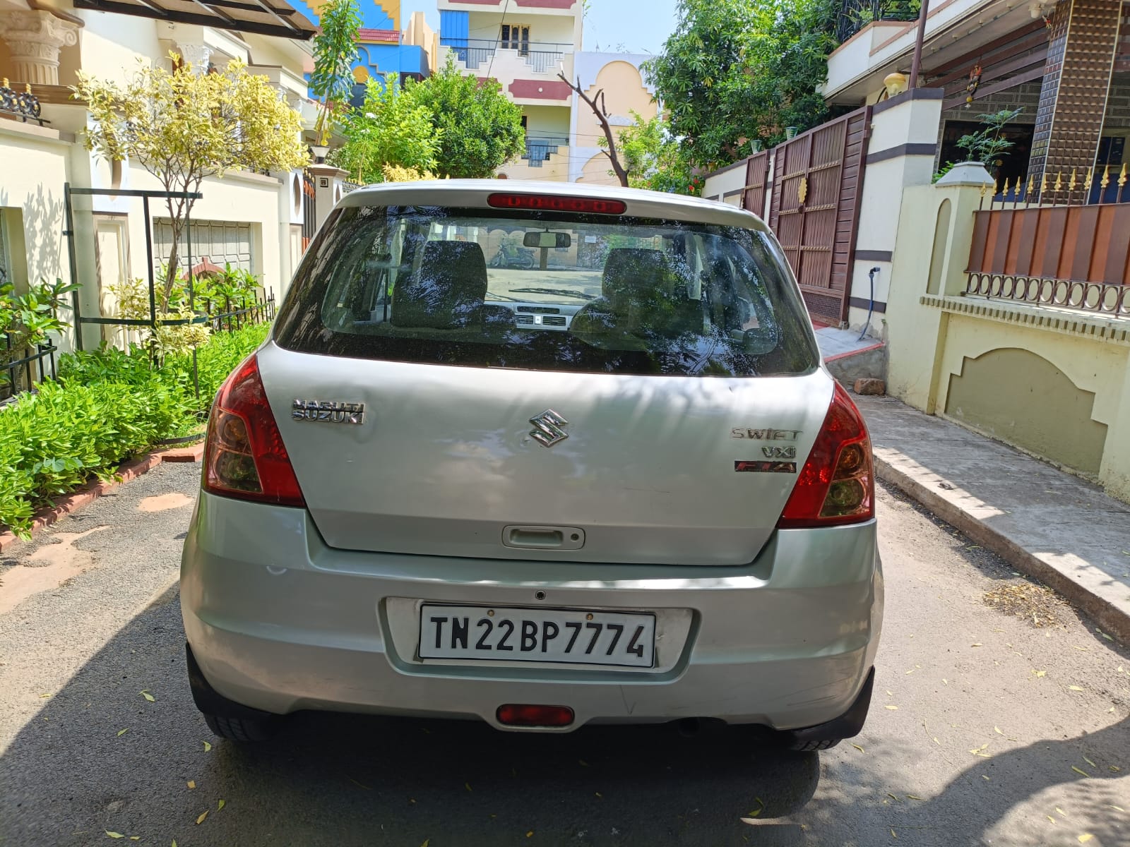 Maruti Suzuki Swift VXI