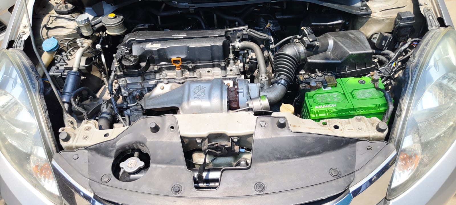 HONDA MOBILIO 1.5 V MT I DTEC