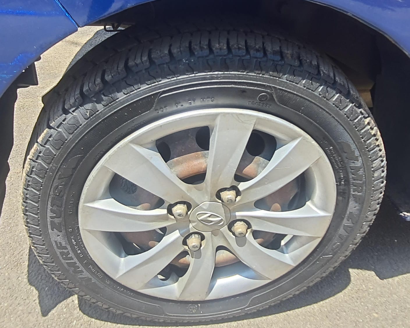HYUNDAI EON SPORTZ