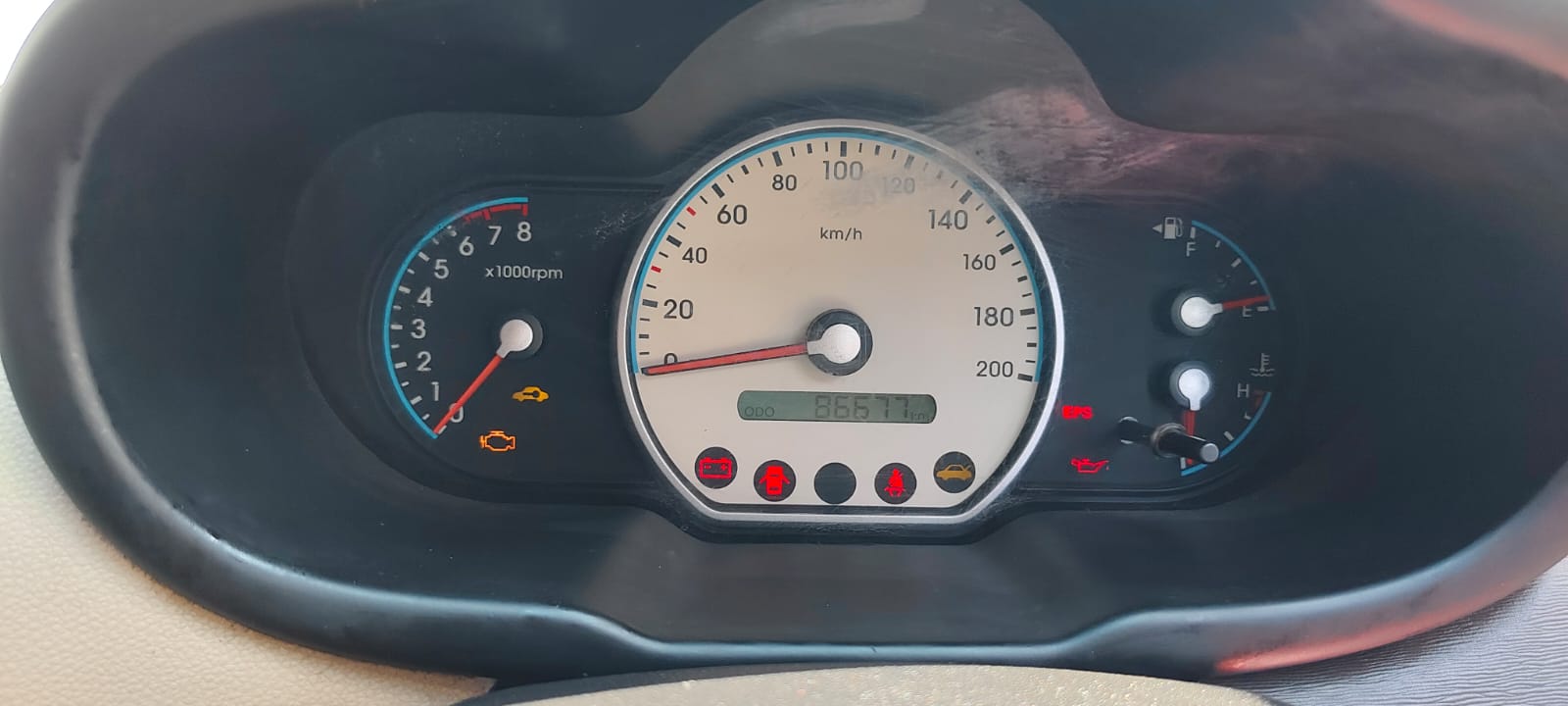 HYUNDAI  I10 Sportz