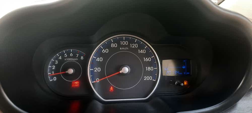 HYUNDAI I10 SPORTZ