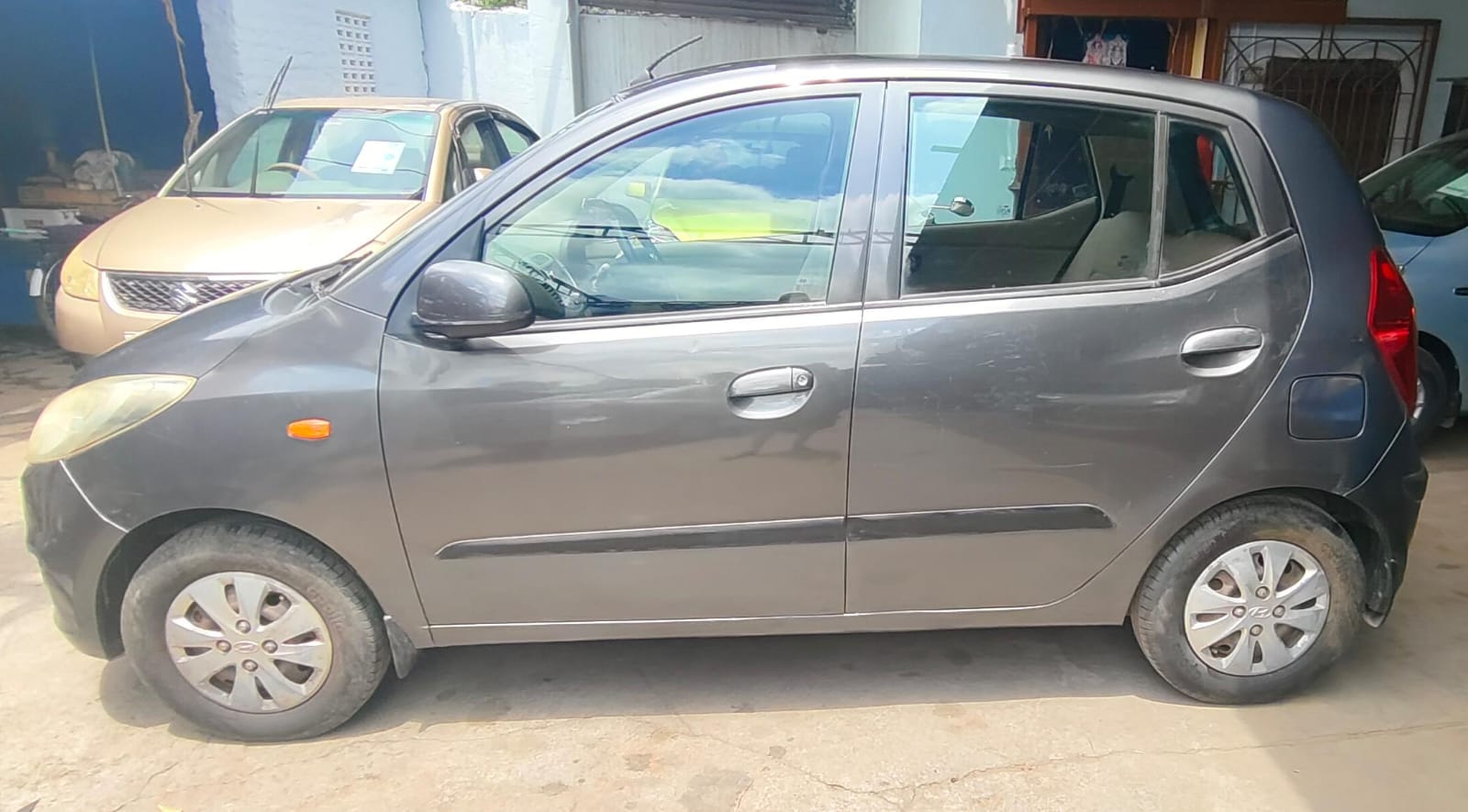 HYUNDAI I 10 ERA