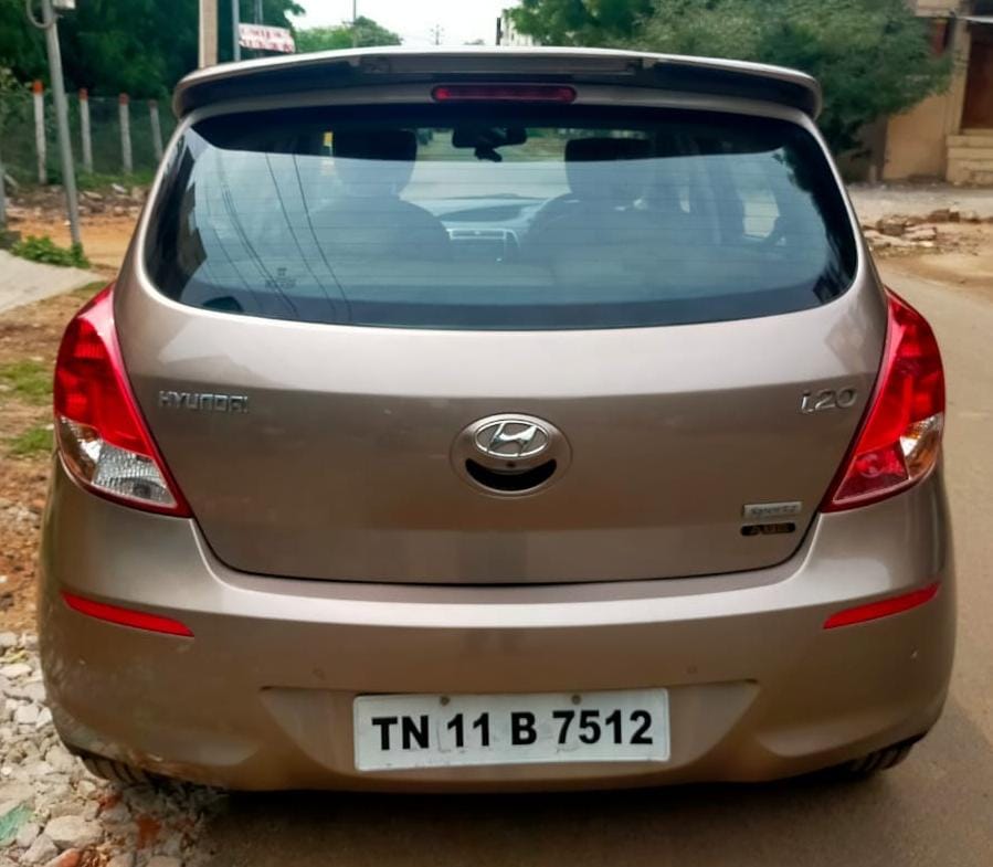 HYUNDAI I20 SPORTZ
