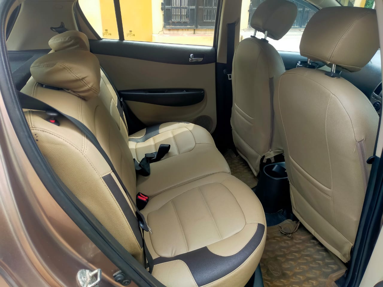 HYUNDAI I20 SPORTZ