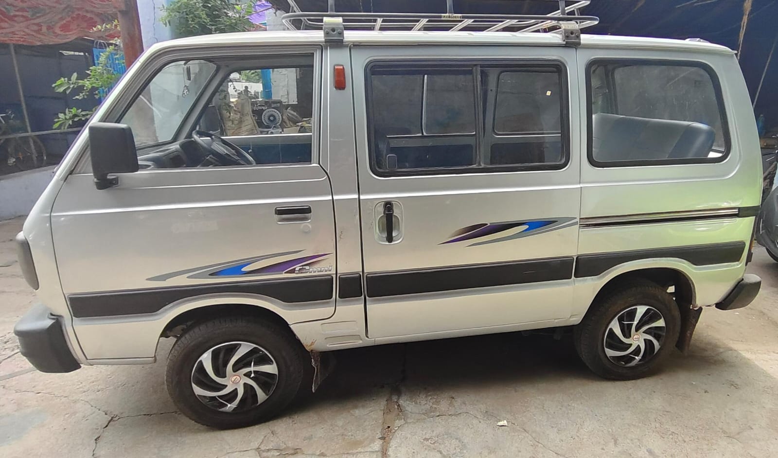 MARUTI OMNI E