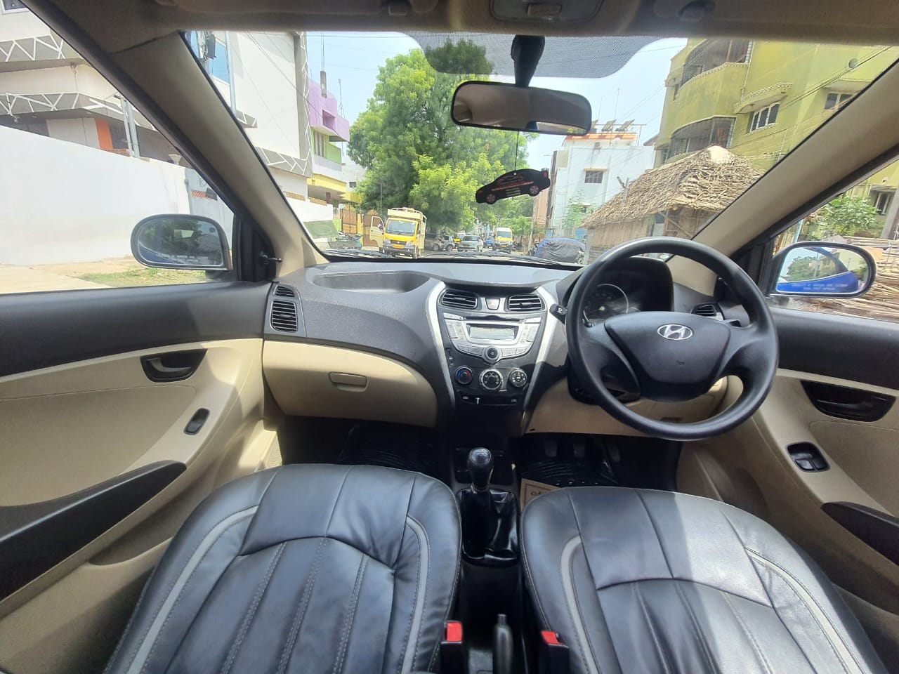 HYUNDAI EON MAGNA