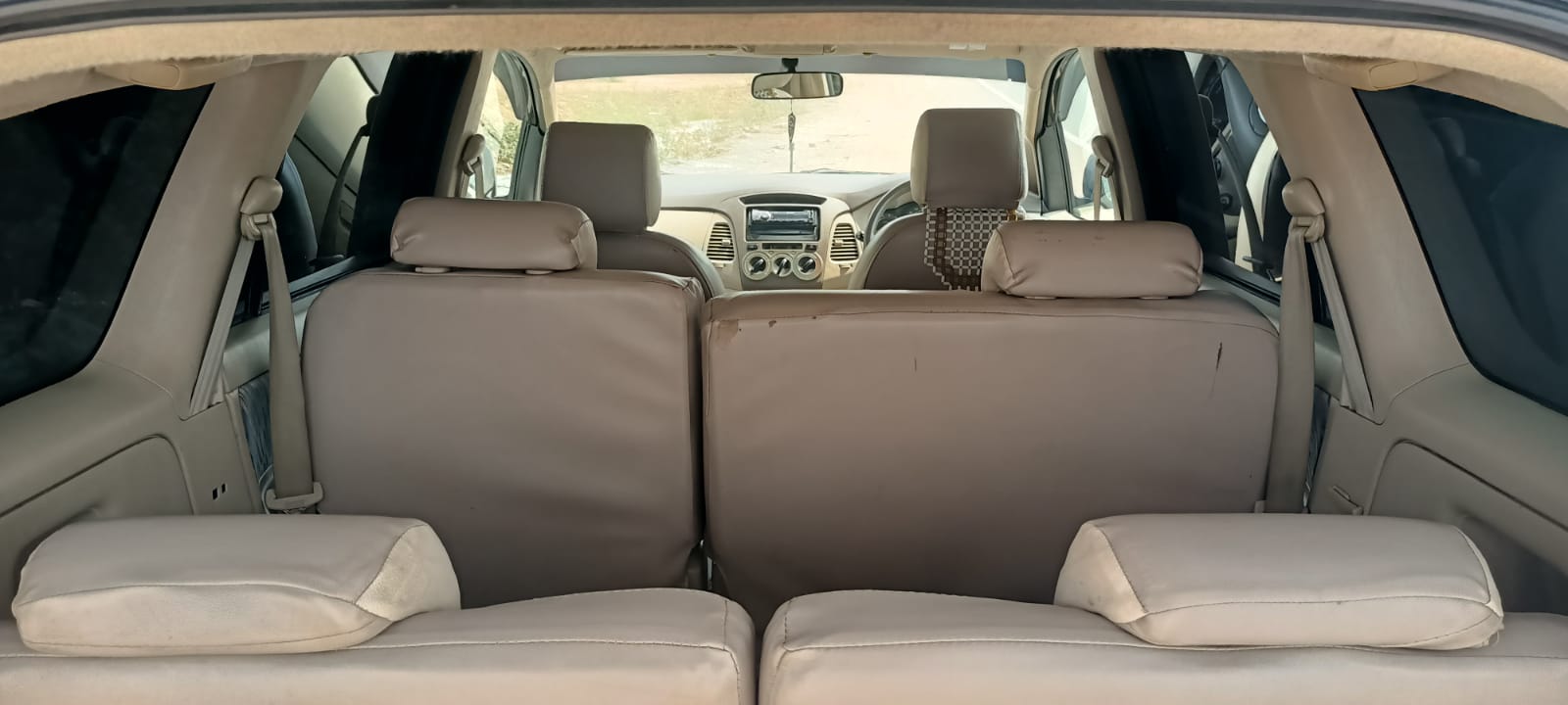 Toyota  Innova 2.5G