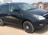 Toyota  Innova 2.5G