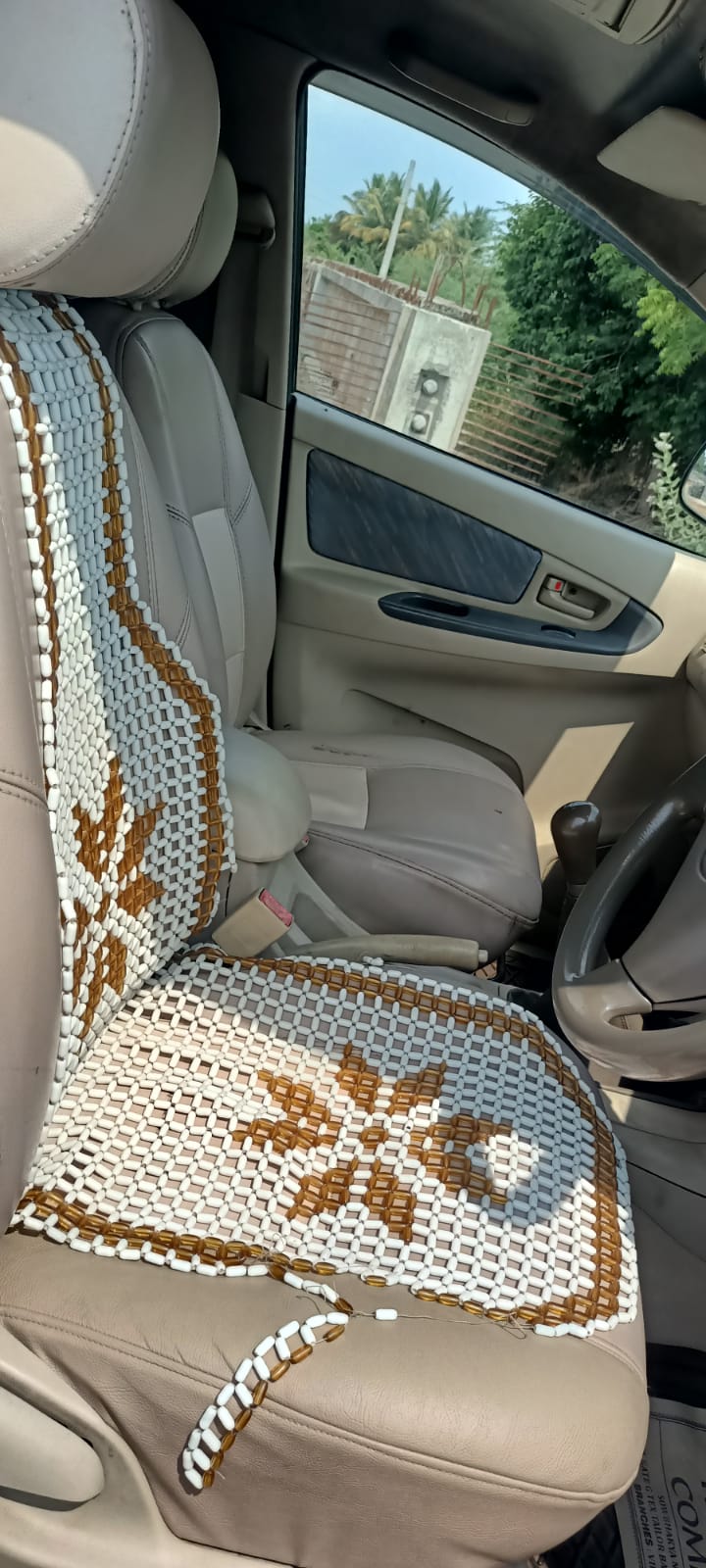 Toyota  Innova 2.5G