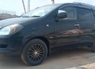 Toyota  Innova 2.5G