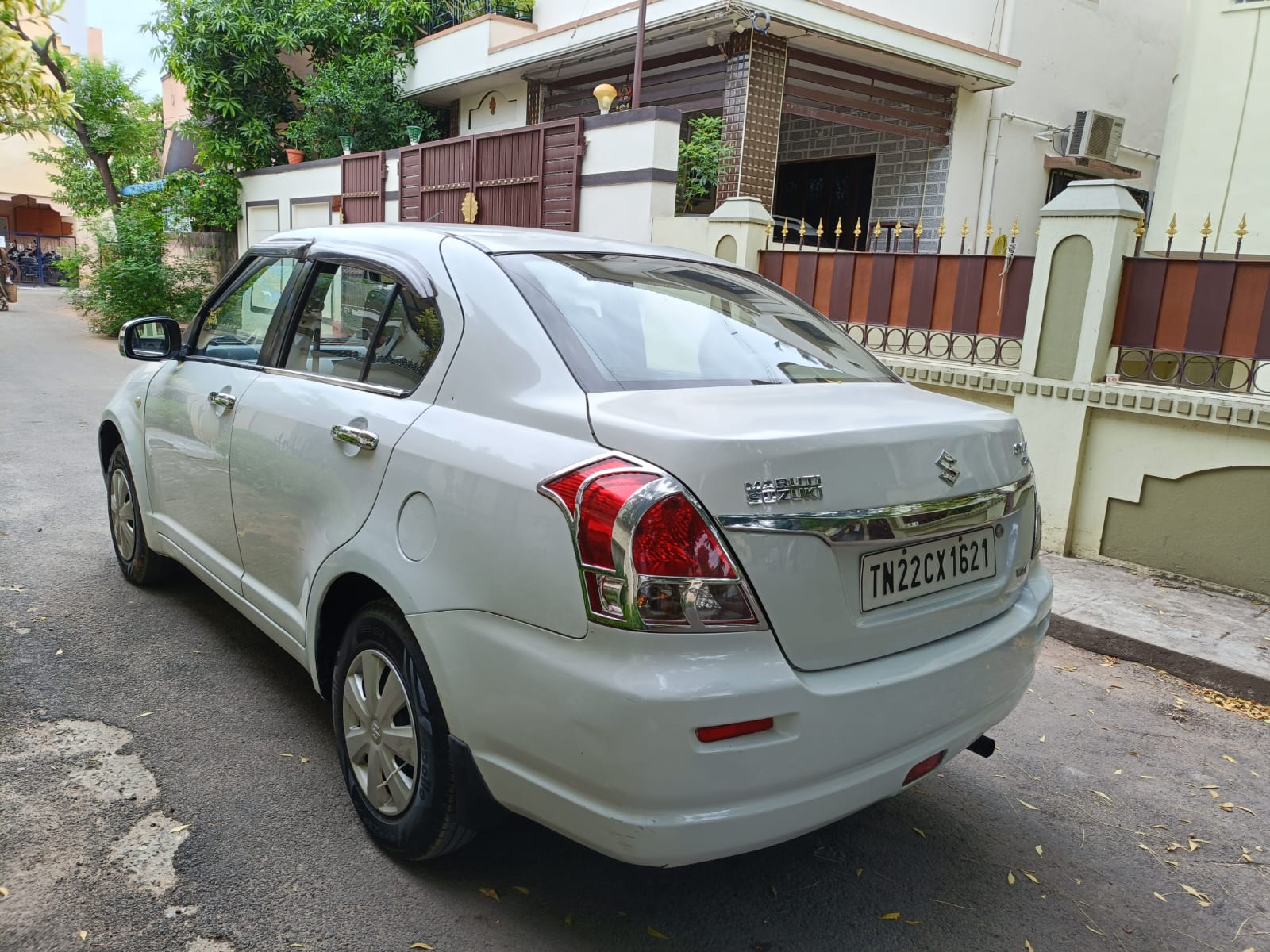 Maruti Suzuki Swift Dzire VXI